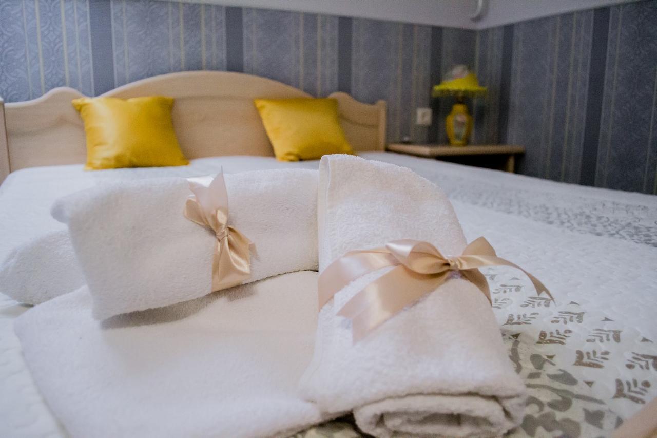Beauty Complex Hotel Berehove  Ngoại thất bức ảnh